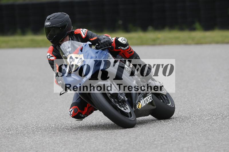 Archiv-2025/08 20.04.2025 Speer Racing ADR/Gruppe gruen/444